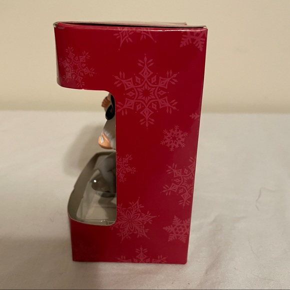 NIB Hallmark Disney The Incredibles 2 Bob Parr Christmas Tree Ornament - Picture 2 of 5